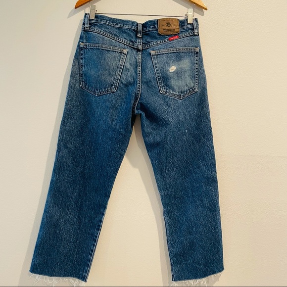 Vintage Wrangler High Rise Distressed Jeans - Picture 9 of 9